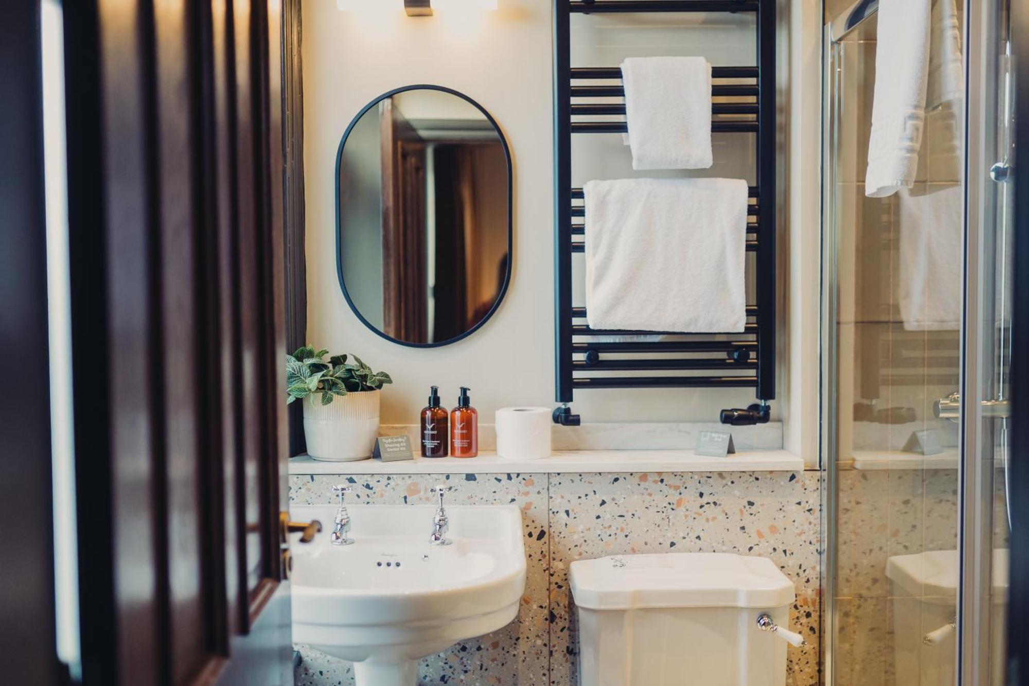 The Wheatley Arms Inn 3*